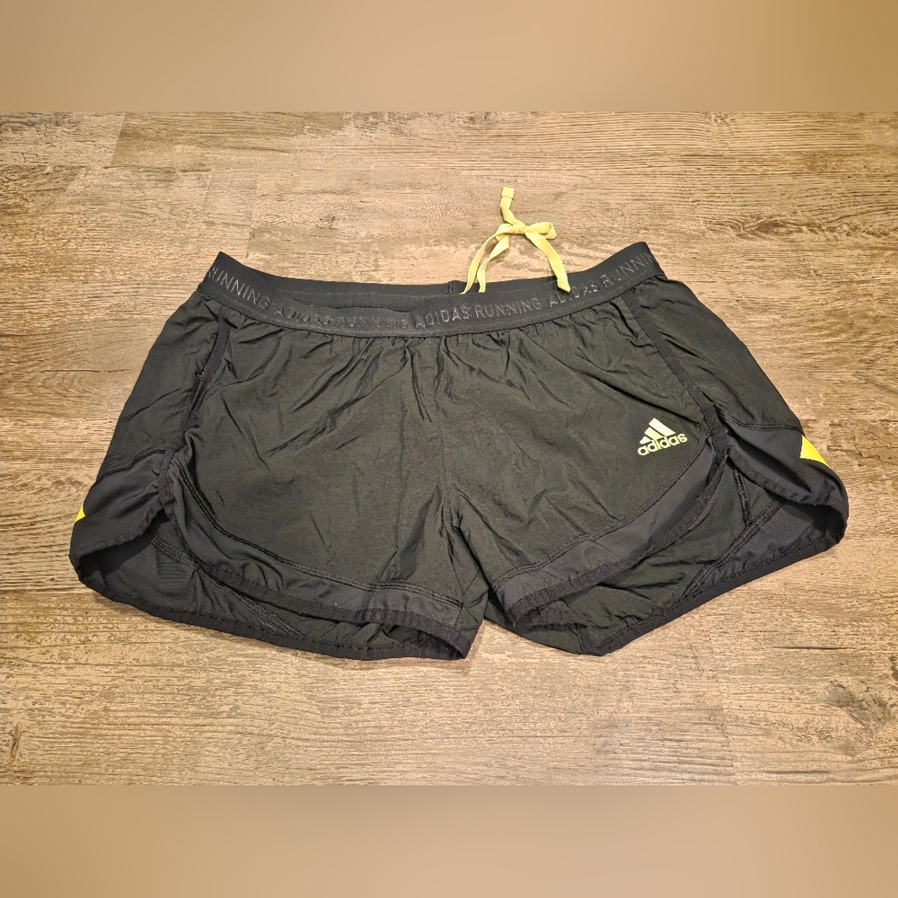 Adidas women's XL 3" Running Shorts With Liner Never Worn